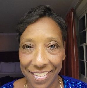 Meet your Posher, Kellie